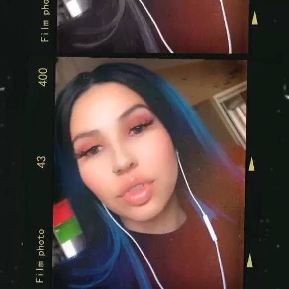 Meet your Posher, Stephanie - Picture 1 of 1